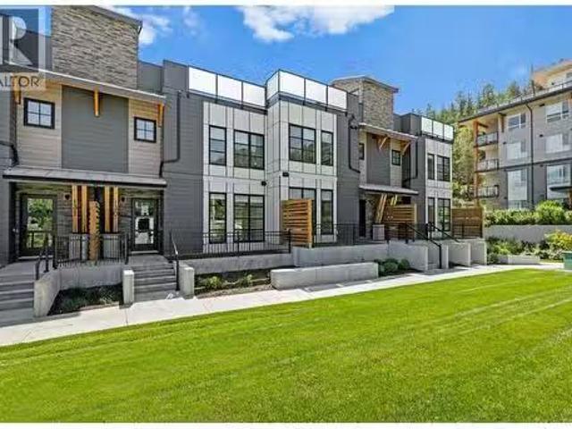 Condo for sale in Winfield, British Columbia