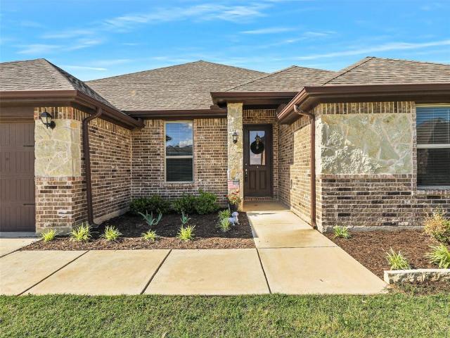 House for sale in Krum