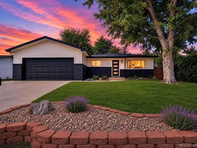 House for sale in Lakewood, Jefferson County