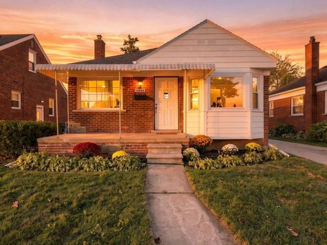 House for sale in Allen Avenue Park Subdivision, Allen Park