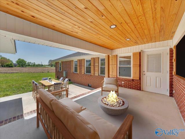 House for sale in Fyffe, Alabama