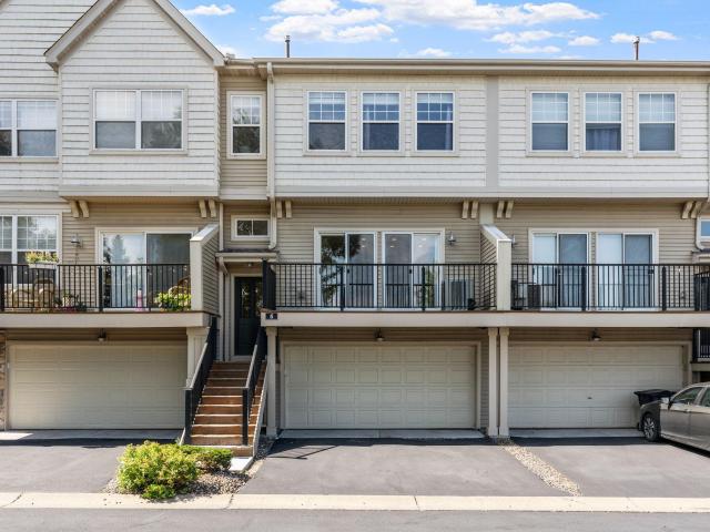 House for sale in Hugo, Minnesota
