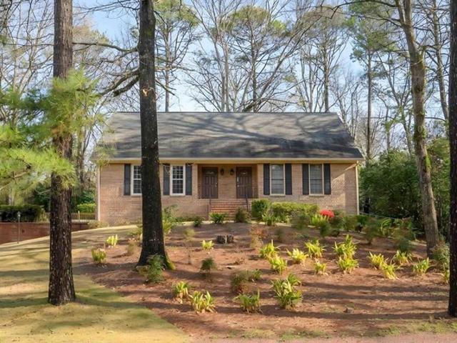 House for sale in Hoover, Alabama