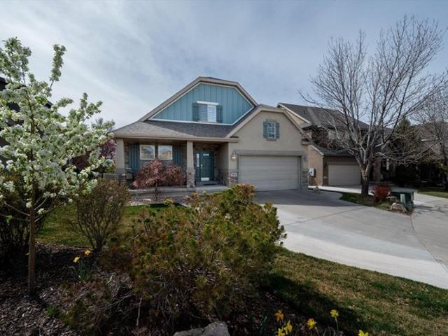 House for sale in Sandy, Utah