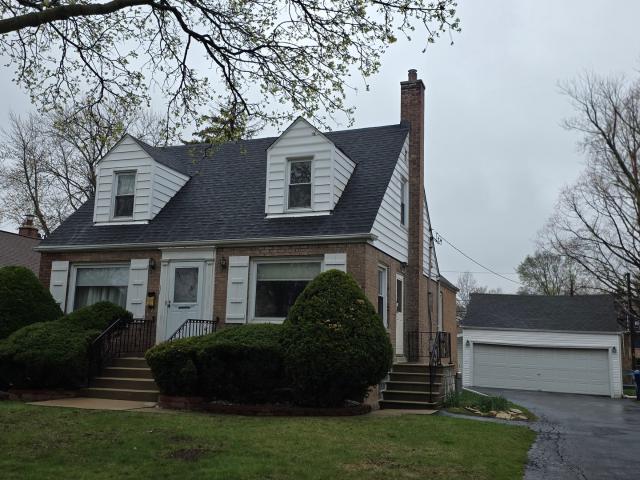 House for sale in Berkeley, Illinois