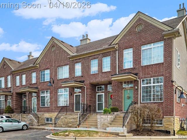 Condo for sale in Walled Lake, Michigan