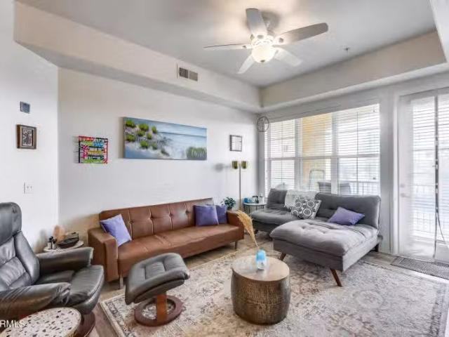 Condo for sale in Surprise