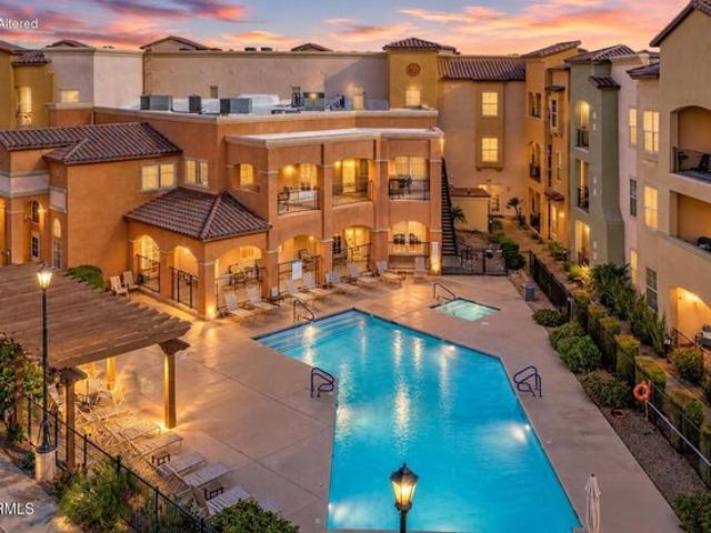 Condo for sale in Surprise, Maricopa County