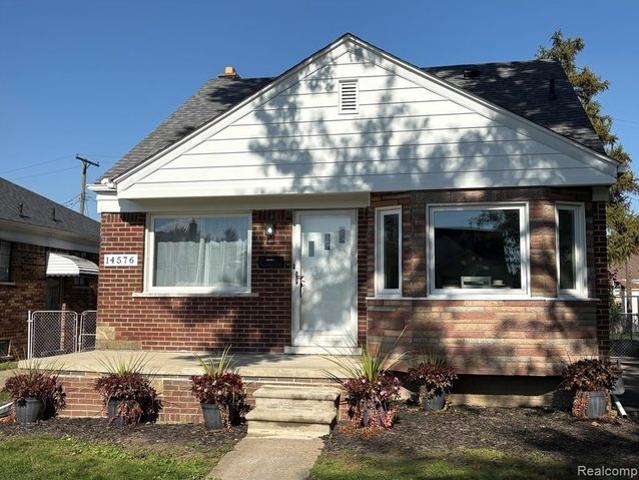 House for sale in Allen Avenue Park Subdivision, Allen Park