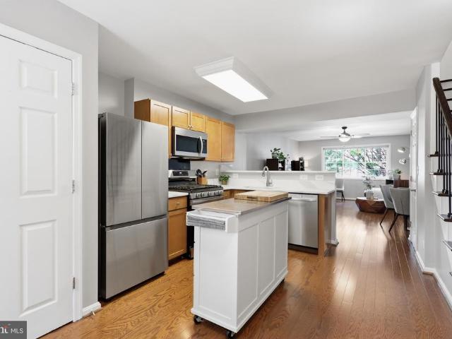Condo for sale in Virginia