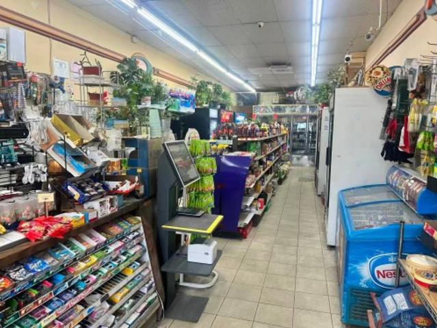 Commercial for sale in Chomedey, Quebec
