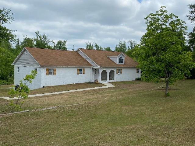 House for sale in Clanton, Alabama