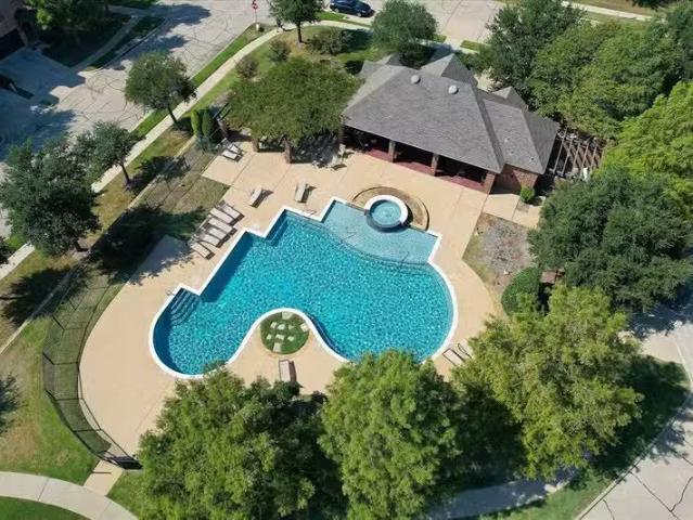 Condo for rent in Irving