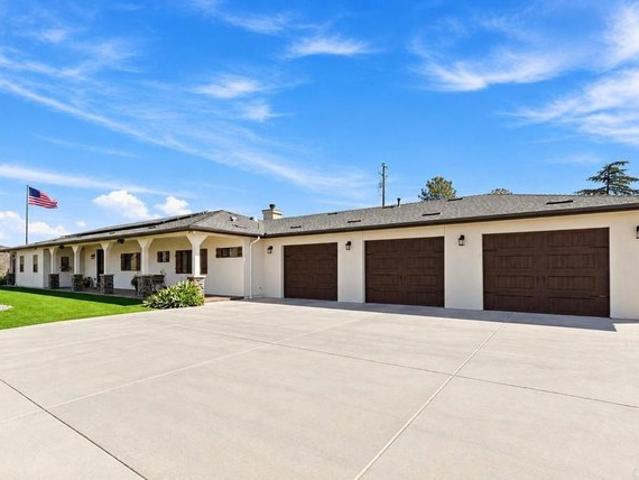 House for sale in Alpine, California