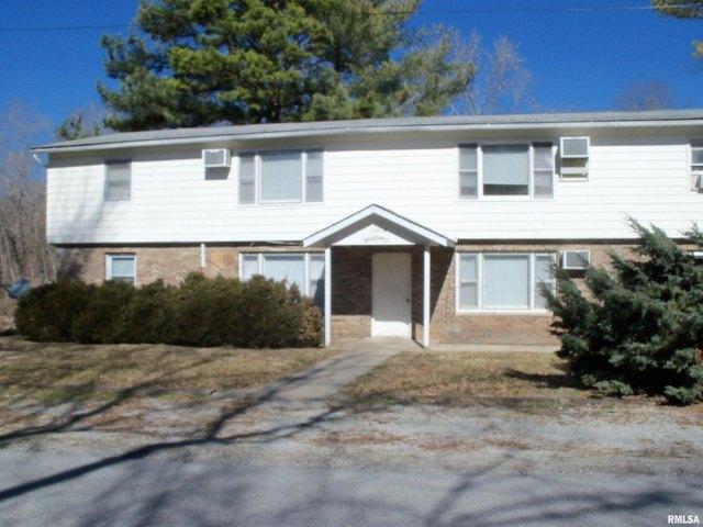 House for sale in Murphysboro, Illinois