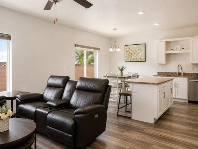 Townhouse for sale in Iron, Utah