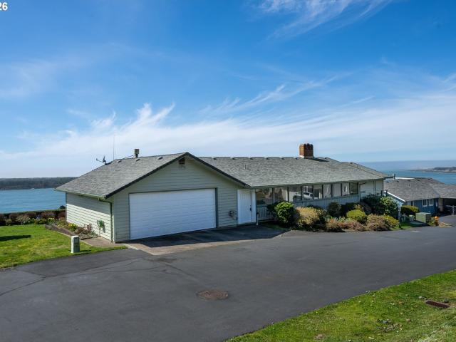 House for sale in Oregonia