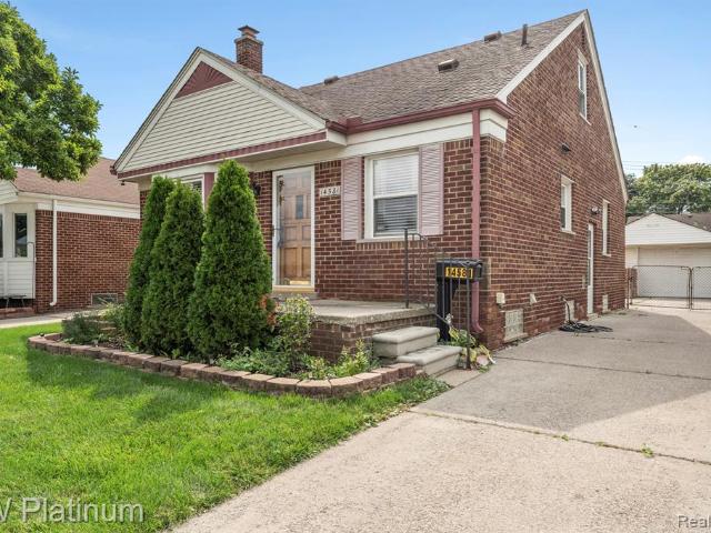 House for sale in Allen Park, Michigan