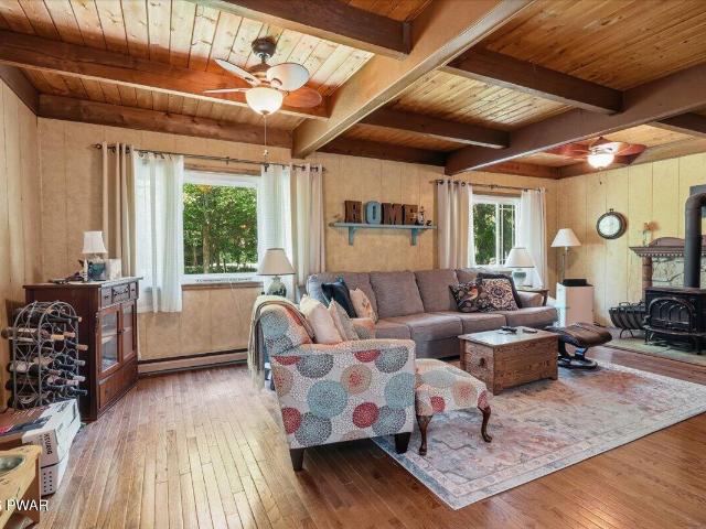 House for sale in Lake Ariel, Pennsylvania