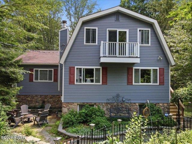 House for sale in Lake Ariel, Pennsylvania