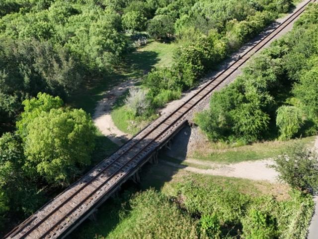Land for sale in Lytle, Texas