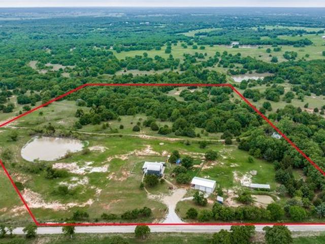 House for sale in Sunset, Texas