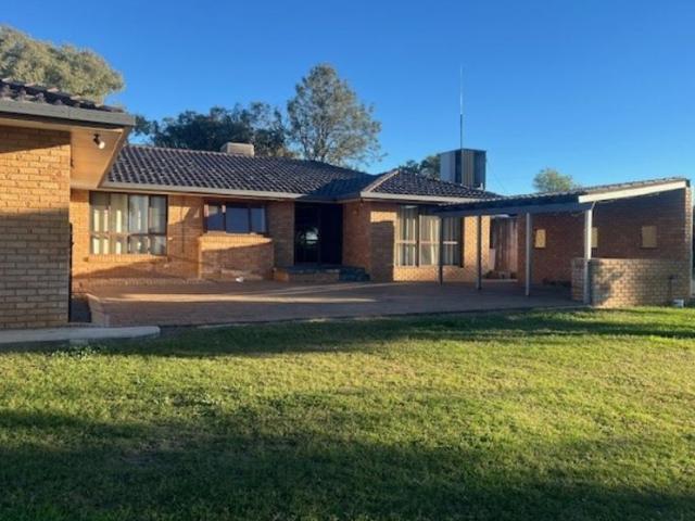 House for rent in Winton
