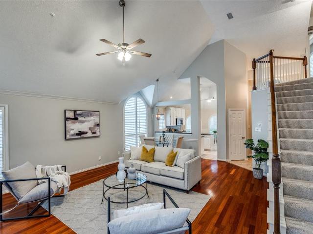 House for sale in Addison