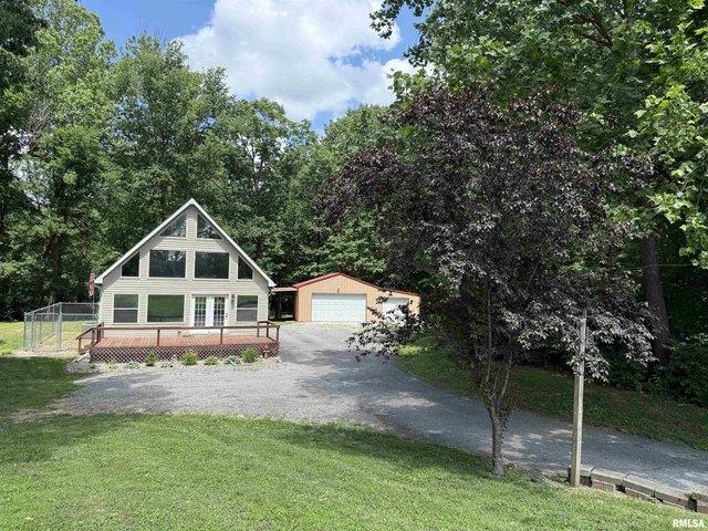 House for sale in Carterville, Illinois