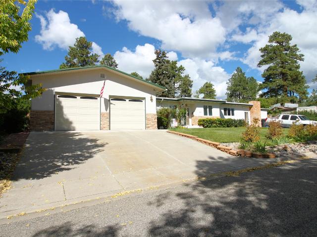 House for sale in Los Alamos, New Mexico