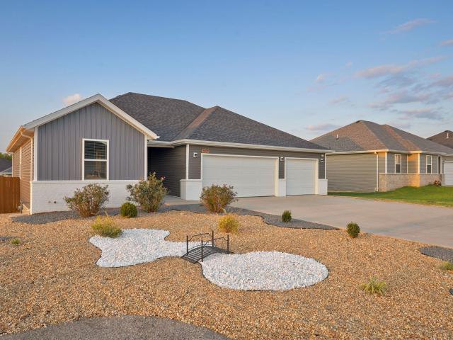 House for sale in Republic, Greene County