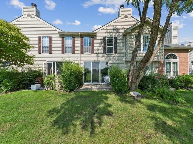 Townhouse for sale in Glendale Heights, Illinois