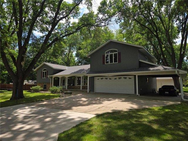 House for sale in Willmar, Minnesota