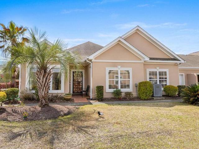 Townhouse for sale in Myrtle Beach, South Carolina