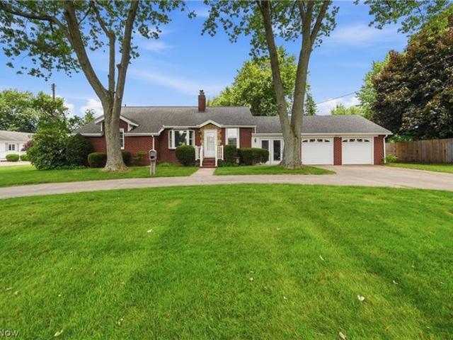 House for sale in North Canton, Ohio