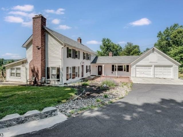 House for sale in Asbury, New Jersey