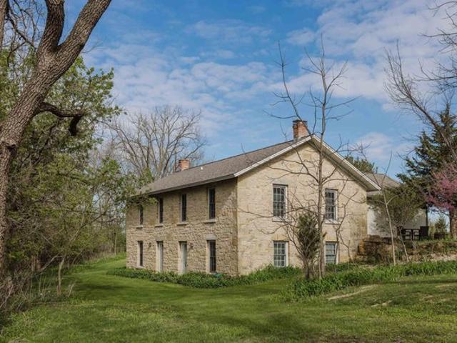 House for sale in Mineral Point, Wisconsin