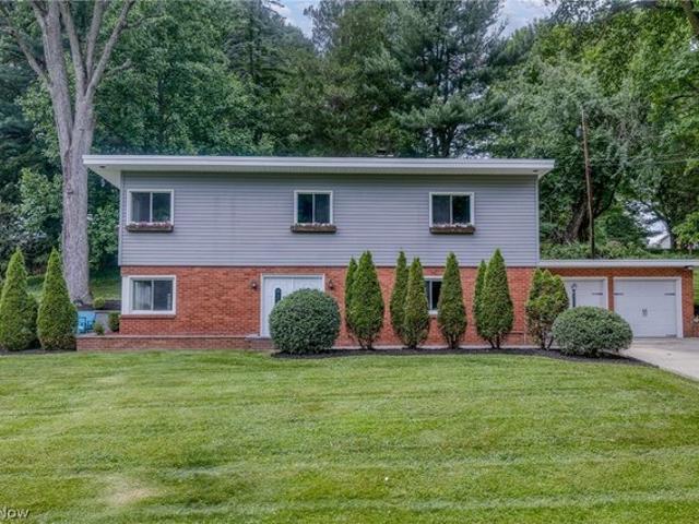 House for sale in North Canton, Ohio