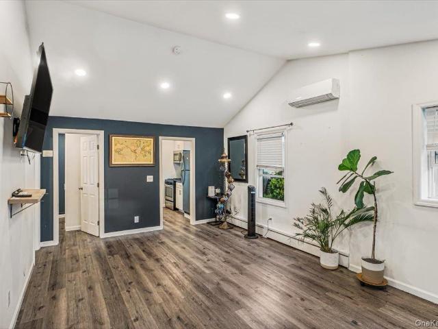 House for sale in Lake Ronkonkoma, Town of Brookhaven