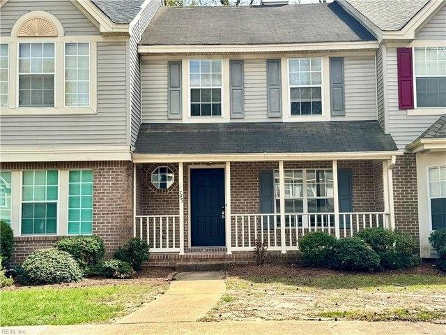Townhouse for sale in Virginia