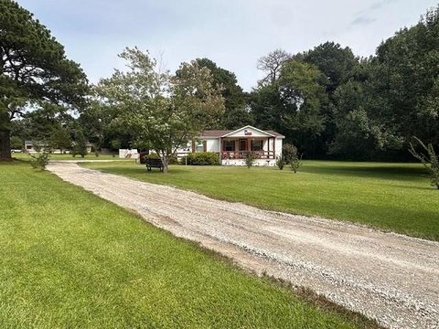House for sale in Maud, Texas