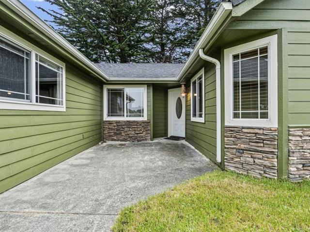 House for sale in Crescent City, California