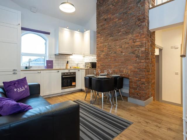 Studio for rent in Weaste, Salford