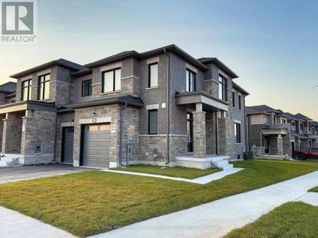 House for sale in Barrie, Central Ontario