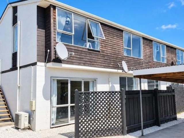 Apartment for rent in Heathcote, Canterbury