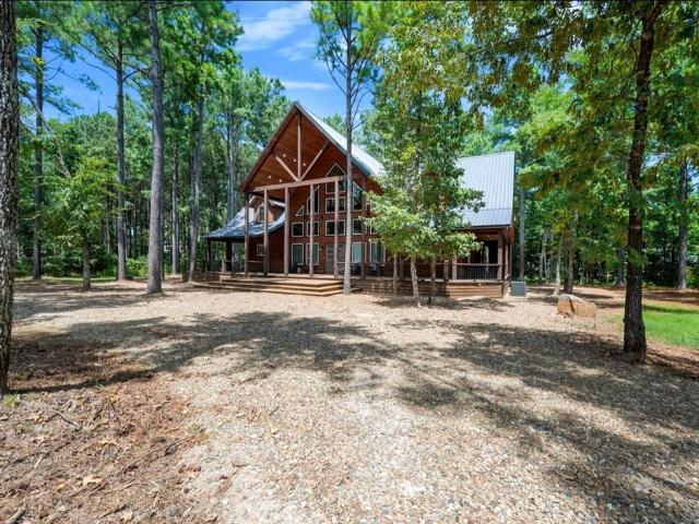 House for sale in Broken Bow, Oklahoma
