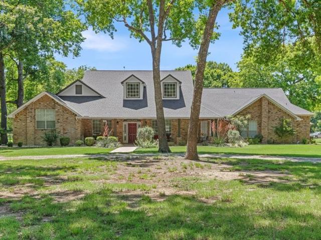 House for sale in Wise, Texas