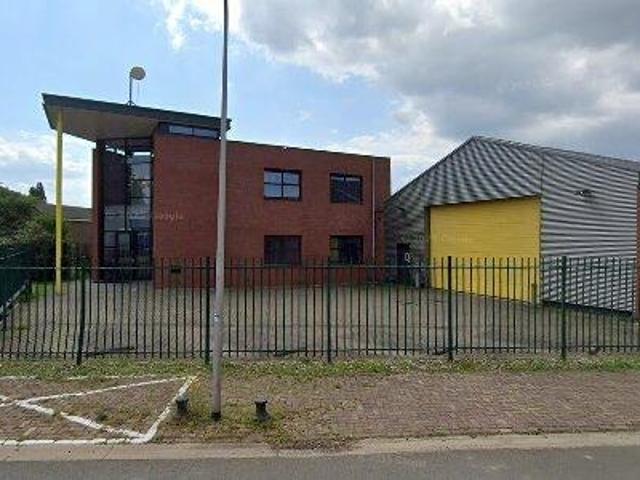 Bedrijfspand te huur in Berflo Es, Hengelo