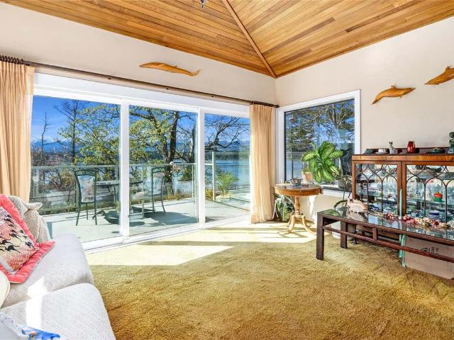 House for sale in Comox, British Columbia