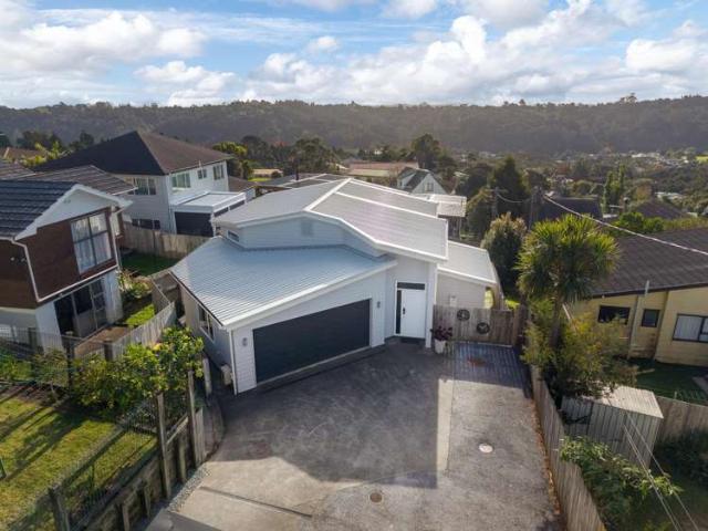 House for sale in Wairau Valley